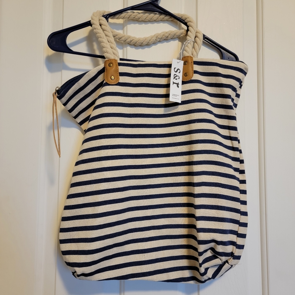 Brand new Summer & Rose Beach bag canvas zipper shut